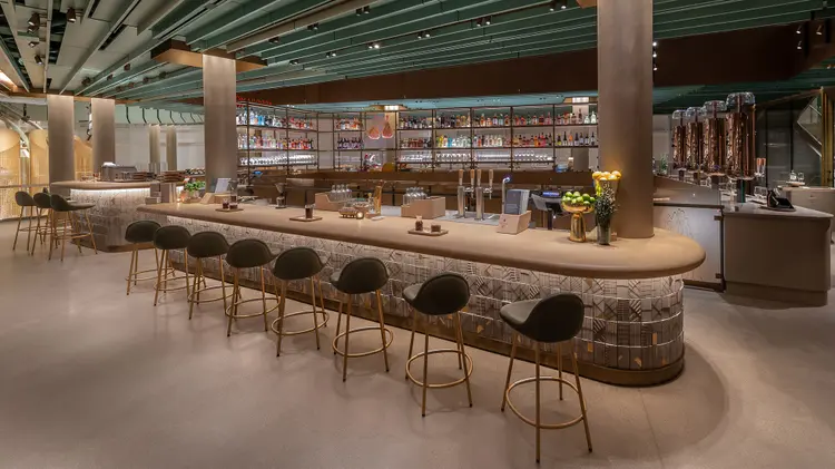 The Barrel-Aged Coffee Bar in the Chicago Roastery